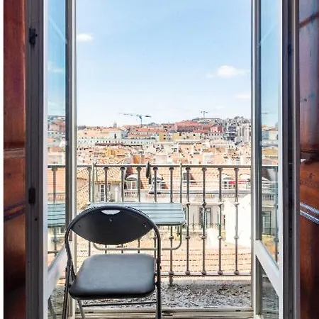 Charming In Baixa Pansiyon